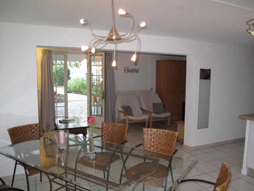 Residence Miro, Gites Avec Piscine Chauffee Et Tennis Les Arcs-sur-Argens エクステリア 写真
